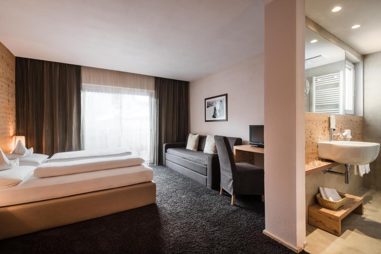 Hotel Heini Campo Tures Bagian luar foto